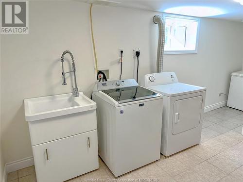 2374 Alexis, Windsor, ON - Indoor Photo Showing Laundry Room