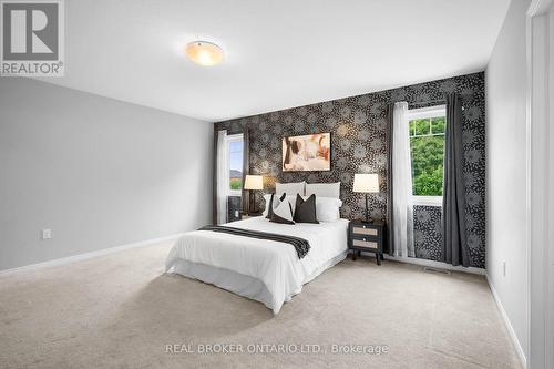 340 Falling Green Crescent, Kitchener, ON - Indoor Photo Showing Bedroom