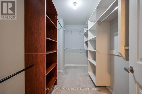 340 Falling Green Crescent, Kitchener, ON - Indoor With Storage