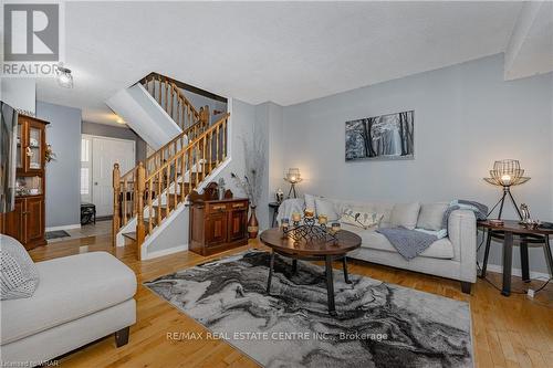 1 - 191 Ferguson Drive, Woodstock, ON - Indoor Photo Showing Living Room