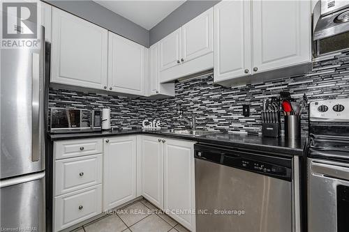 1 - 191 Ferguson Drive, Woodstock, ON - Indoor Photo Showing Kitchen With Stainless Steel Kitchen With Upgraded Kitchen