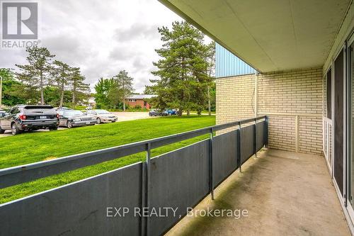 309 - 105 Conroy Crescent, Guelph, ON - Outdoor