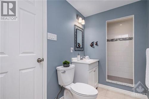 698 Barryvale Road, Calabogie, ON - Indoor Photo Showing Bathroom