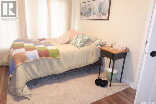 244 3Rd Avenue E, Gravelbourg, SK - Indoor Photo Showing Bedroom