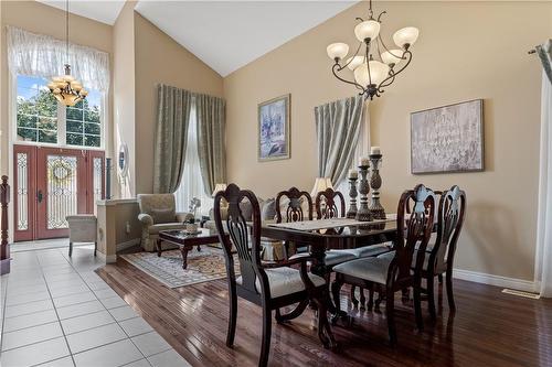 69 Hillcroft Drive, Stoney Creek, ON - Indoor Photo Showing Dining Room