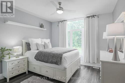 99 Kagawong Road, Kawartha Lakes, ON - Indoor Photo Showing Bedroom