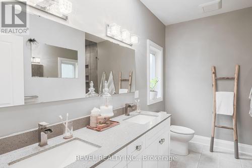 99 Kagawong Road, Kawartha Lakes, ON - Indoor Photo Showing Bathroom