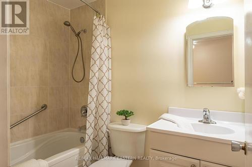 46 Alexander Avenue, Peterborough, ON - Indoor Photo Showing Bathroom