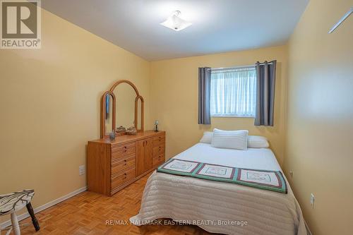 46 Alexander Avenue, Peterborough, ON - Indoor Photo Showing Bedroom