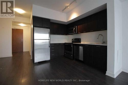 908 - 2200 Lake Shore Boulevard W, Toronto, ON - Indoor Photo Showing Kitchen