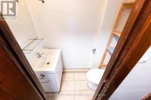 1078 King Street W, Hamilton, ON - Indoor Photo Showing Bathroom