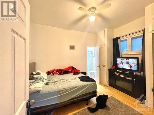 279 Clarence Street, Ottawa, ON - Indoor Photo Showing Bedroom