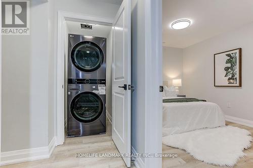 564 Dufferin Street, Toronto, ON - Indoor Photo Showing Laundry Room