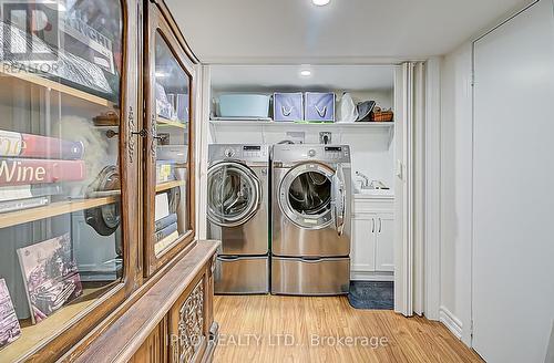 90 Vanguard Road, Vaughan, ON - Indoor Photo Showing Laundry Room