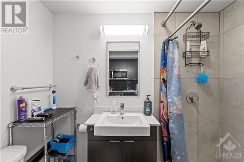 105 Champagne Avenue S Unit#2311, Ottawa, ON - Indoor Photo Showing Bathroom