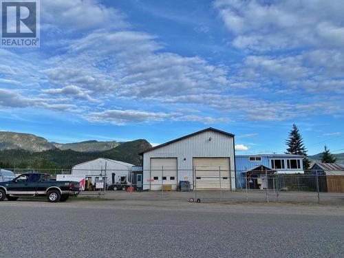 5115 Barriere Town Road, Barriere, BC - Outdoor