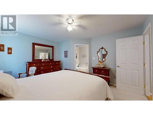 4848 Kitwanga Drive, 108 Mile Ranch, BC - Indoor Photo Showing Bedroom
