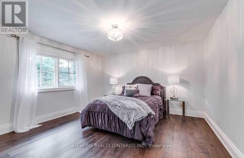 282 Gatestone Avenue, Oakville, ON - Indoor Photo Showing Bedroom