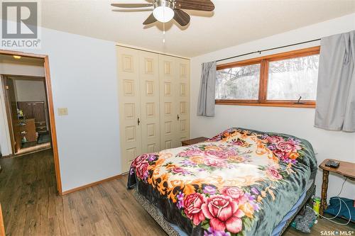 203 Bayne Street, Luseland, SK - Indoor Photo Showing Bedroom