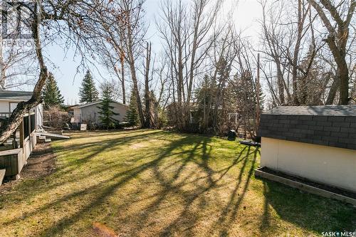 203 Bayne Street, Luseland, SK - Outdoor