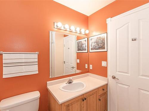 1540 Muir Pl, Sooke, BC - Indoor Photo Showing Bathroom