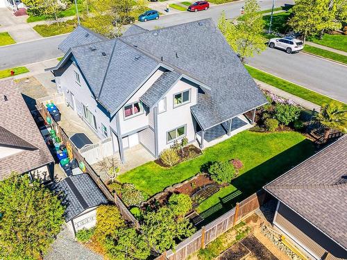 388 Poets Trail Dr, Nanaimo, BC - Outdoor