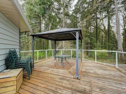 6363 Old West Saanich Rd, Central Saanich, BC - Outdoor With Deck Patio Veranda With Exterior