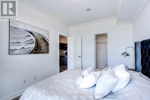 1507 - 1235 Bayly Street, Pickering, ON - Indoor Photo Showing Bedroom