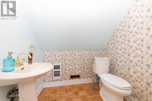 115 King Street S, Caledon, ON - Indoor Photo Showing Bathroom