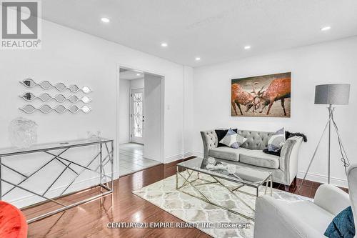 87 Sandmere Avenue, Brampton, ON - Indoor Photo Showing Living Room