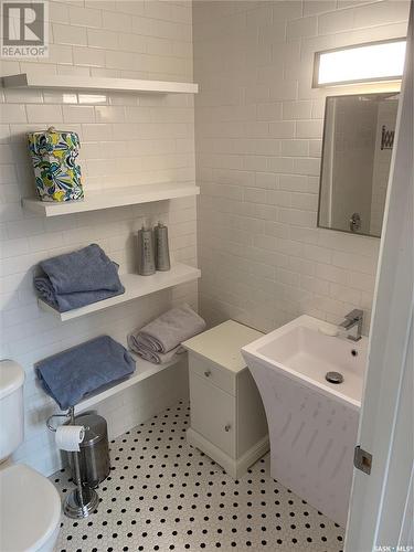 202 1839 Scarth Street, Regina, SK - Indoor Photo Showing Bathroom