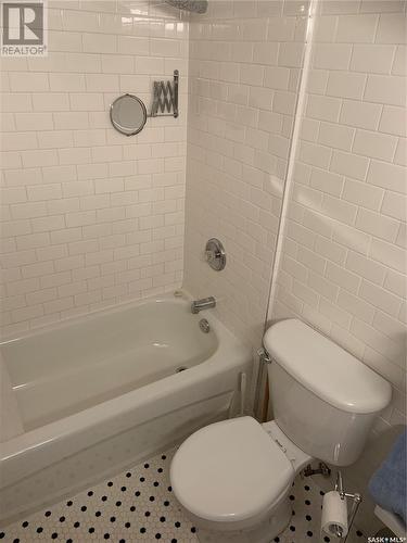 202 1839 Scarth Street, Regina, SK - Indoor Photo Showing Bathroom