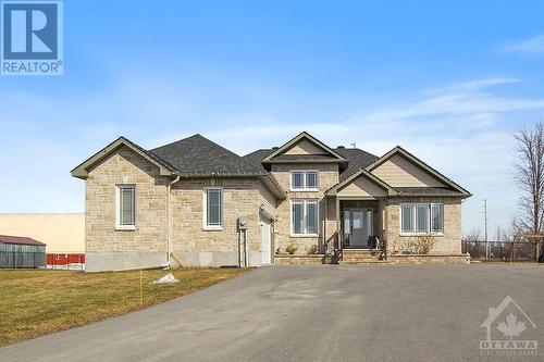 2968 Drew Drive, South Mountain, ON - Outdoor With Facade