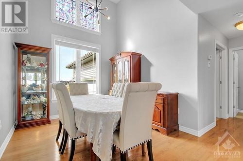 2968 Drew Drive, South Mountain, ON - Indoor Photo Showing Dining Room