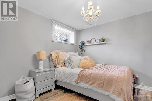 2968 Drew Drive, South Mountain, ON - Indoor Photo Showing Bedroom