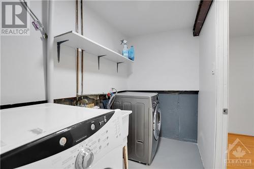 194 Mccurdy Drive, Ottawa, ON - Indoor Photo Showing Laundry Room