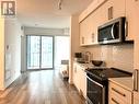 908 - 5180 Yonge Street, Toronto, ON  - Indoor Photo Showing Kitchen 