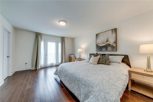 2131 Royal Gala Circle, Mississauga, ON - Indoor Photo Showing Bedroom