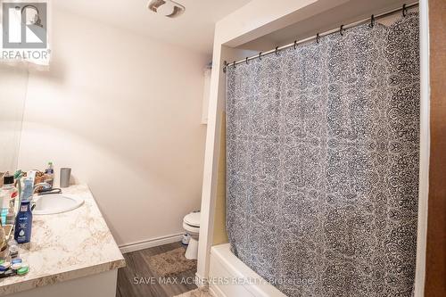 115 Aloma Crescent, Brampton, ON - Indoor Photo Showing Bathroom