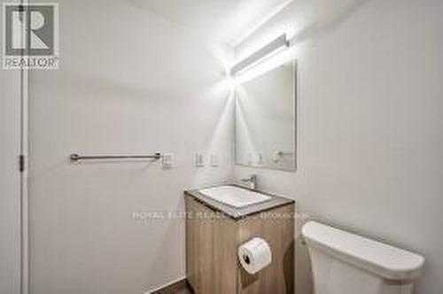 4902 - 501 Yonge Street, Toronto C08, ON - Indoor Photo Showing Bathroom