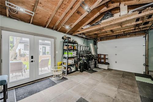 325 Aberdeen Avenue, Hamilton, ON - Indoor Photo Showing Garage