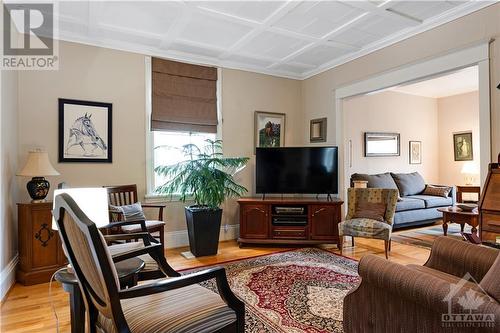 157 Duncan Drive, Braeside, ON - Indoor Photo Showing Living Room