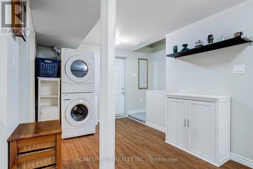3128 Plum Tree Crescent, Mississauga, ON - Indoor Photo Showing Laundry Room
