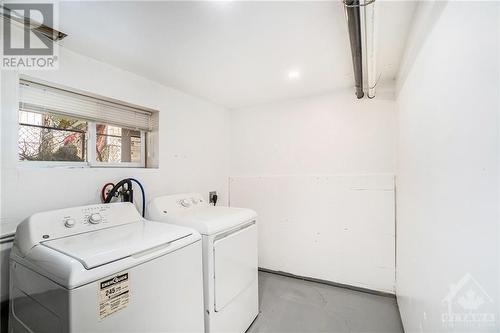 241 Ferland Street, Ottawa, ON - Indoor Photo Showing Laundry Room