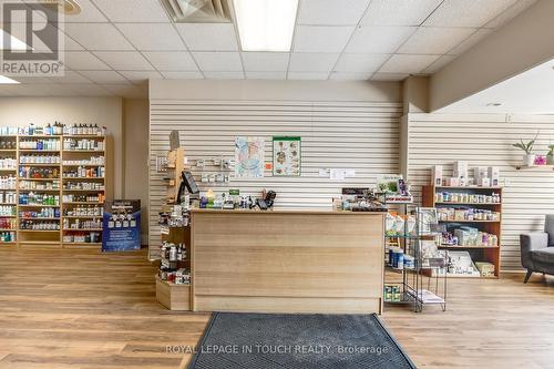 268 King Street, Midland, ON - Indoor