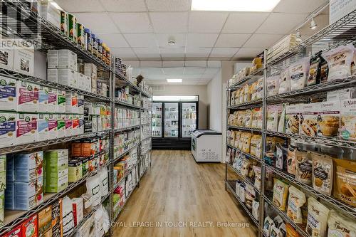 268 King Street, Midland, ON - Indoor With Storage