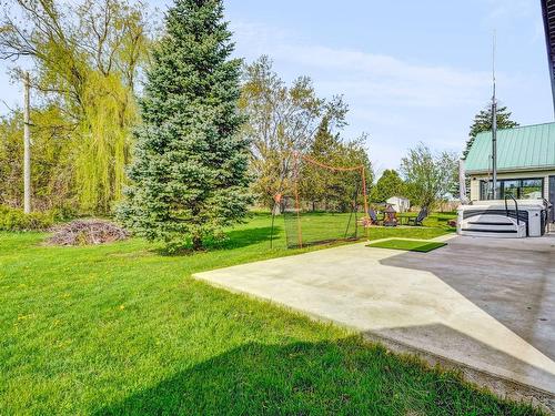 Backyard - 4 Ch. De La Grande-Ligne, Saint-Urbain-Premier, QC - Outdoor