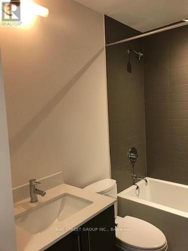 2506 - 88 Cumberland Street, Toronto, ON - Indoor Photo Showing Bathroom