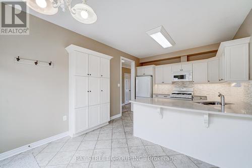 45 Brookwood Drive, Barrie, ON - Indoor Photo Showing Kitchen