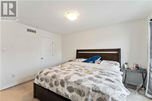 344 Wood Acres Grove, Ottawa, ON - Indoor Photo Showing Bedroom